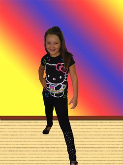 Blusa Hello Kitty e Calça D-Signed